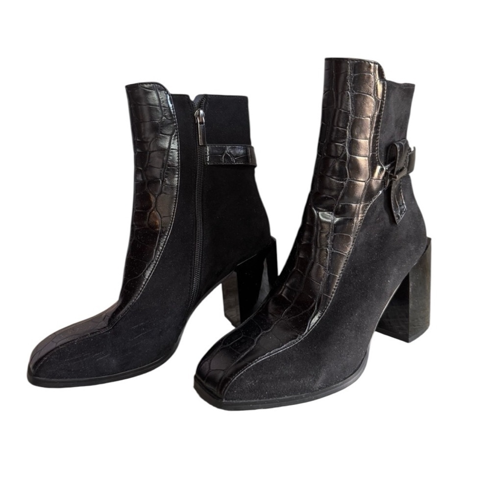 Torgeis Fontaine Black Croc-Embossed Block Heel Ankle Boots w/ Buckle Size 8 - Picture 11 of 13